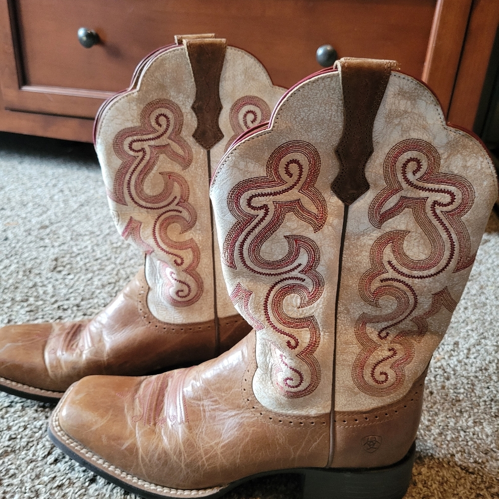 Ariat western boots